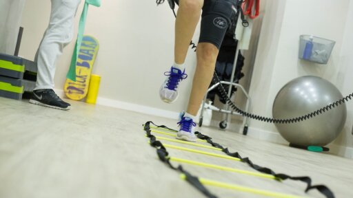 Rehabilitating from injuries: Choosing the right therapy for a swift recovery
